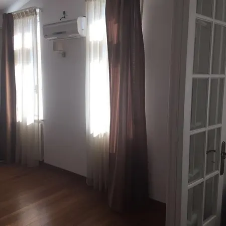 Apartamento Lahovari Bucarest